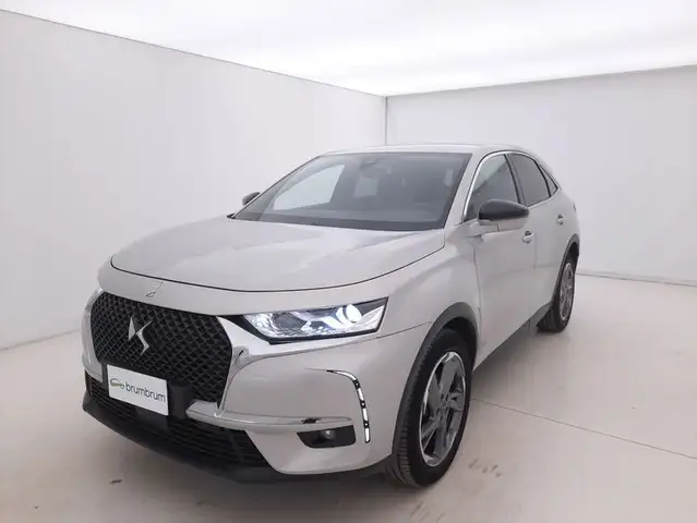 DS Automobiles DS 7 Crossback view 9