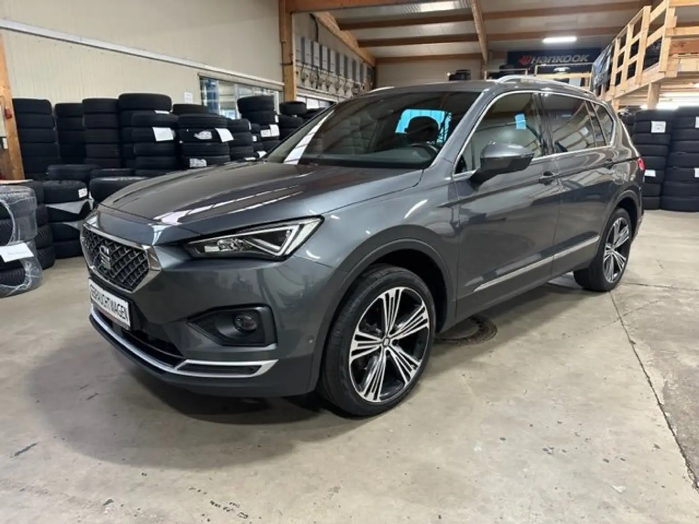 SEAT Tarraco Xcellence Beżowy - 2