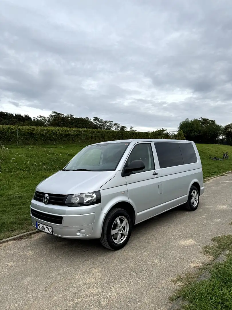 Volkswagen T5 Transporter DSG BMT Edition - 2