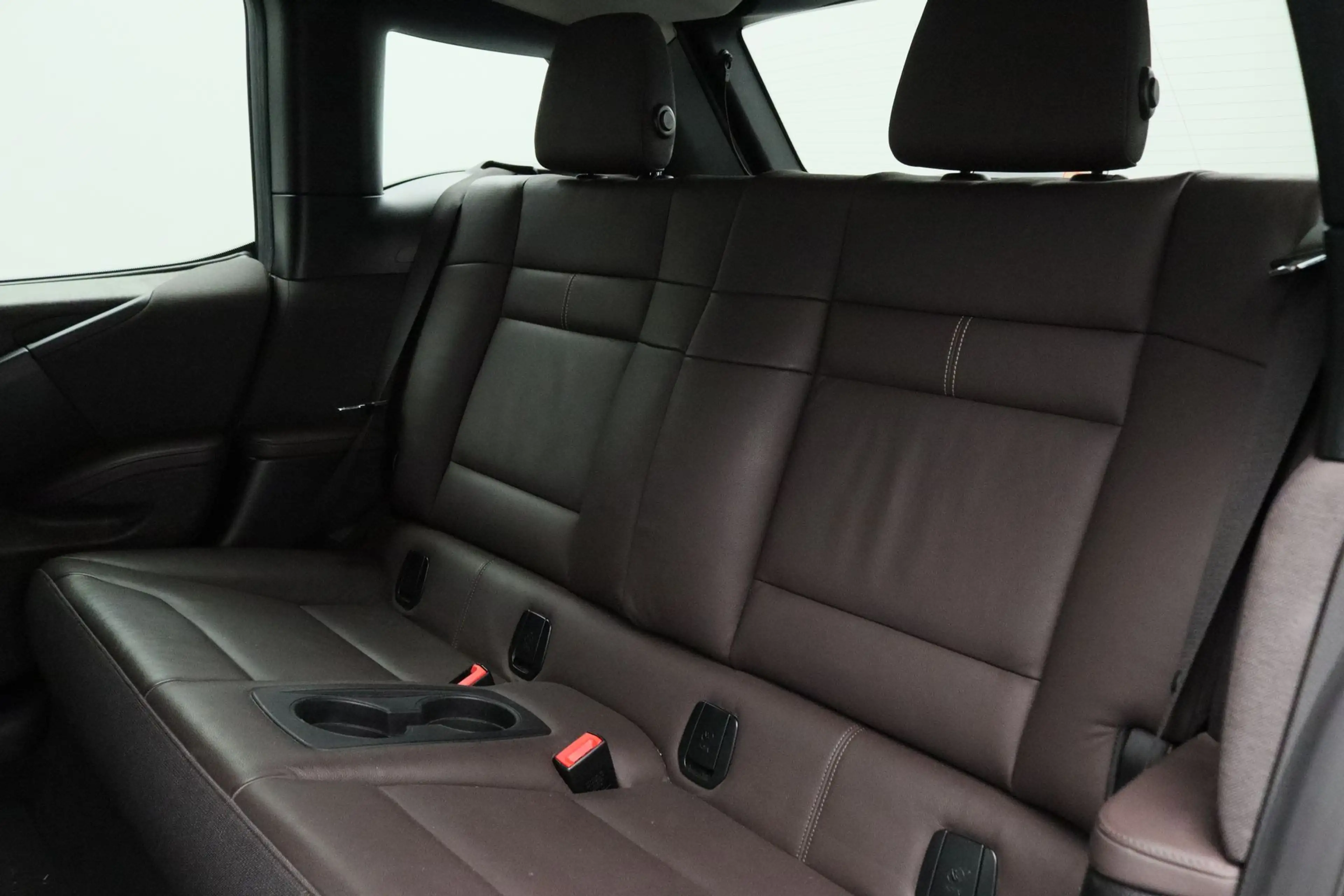 BMW i3 S Executive Edition 120Ah 42 kWh | DAB-Tuner | PDC — photo 15