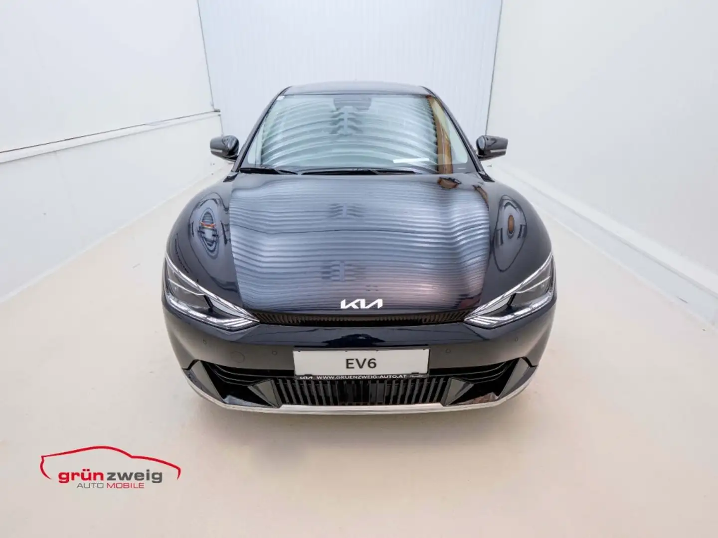 Kia EV6 /AIR/PLUS/77,4KWH/AT/AWD/326 Blauw - 2