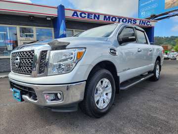 4WD Crew Cab SV 4X4 MINT CONDITION-NO ACCIDENTS