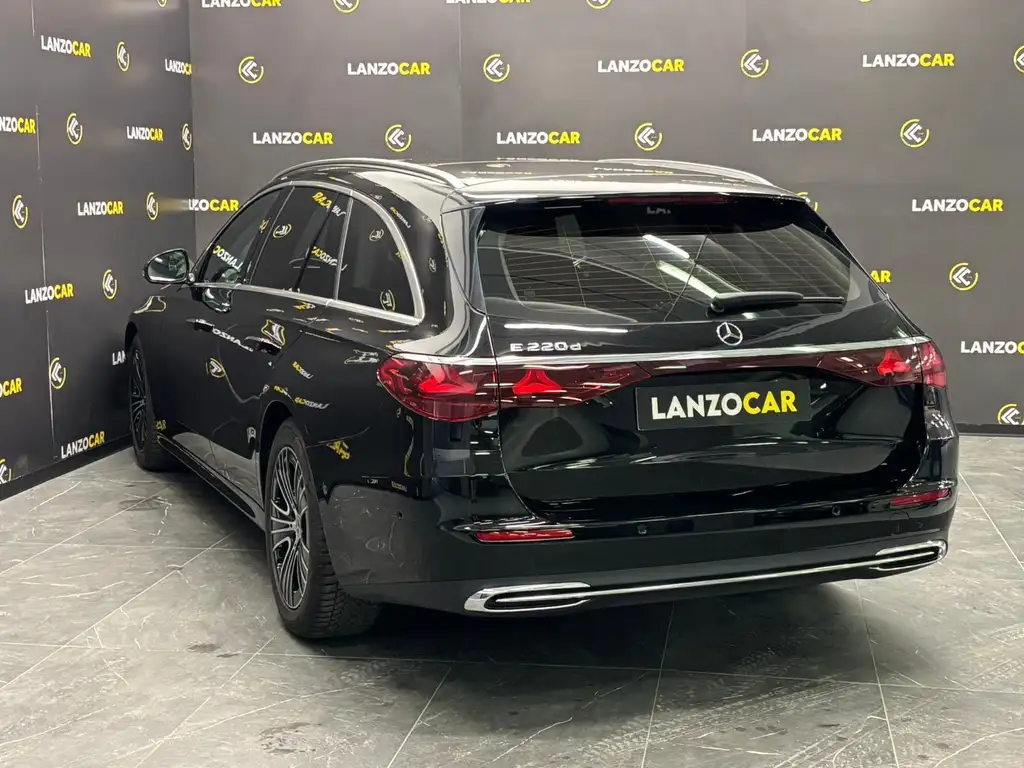 Mercedes-Benz E 220 | foto 6