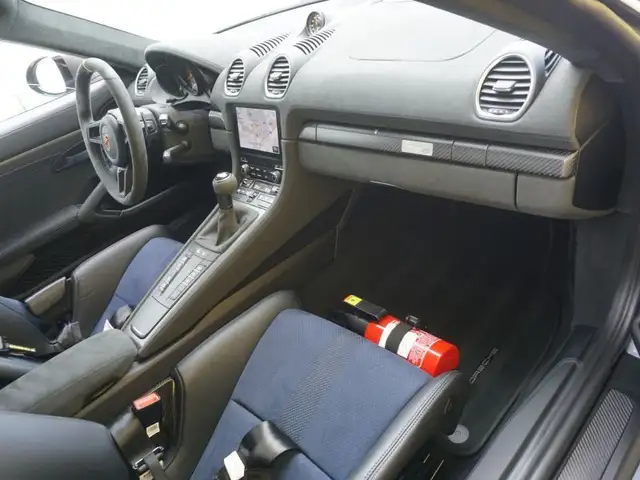 Porsche Cayman 718 GT4 RS *2025er+WEISSACH* Ansicht 17