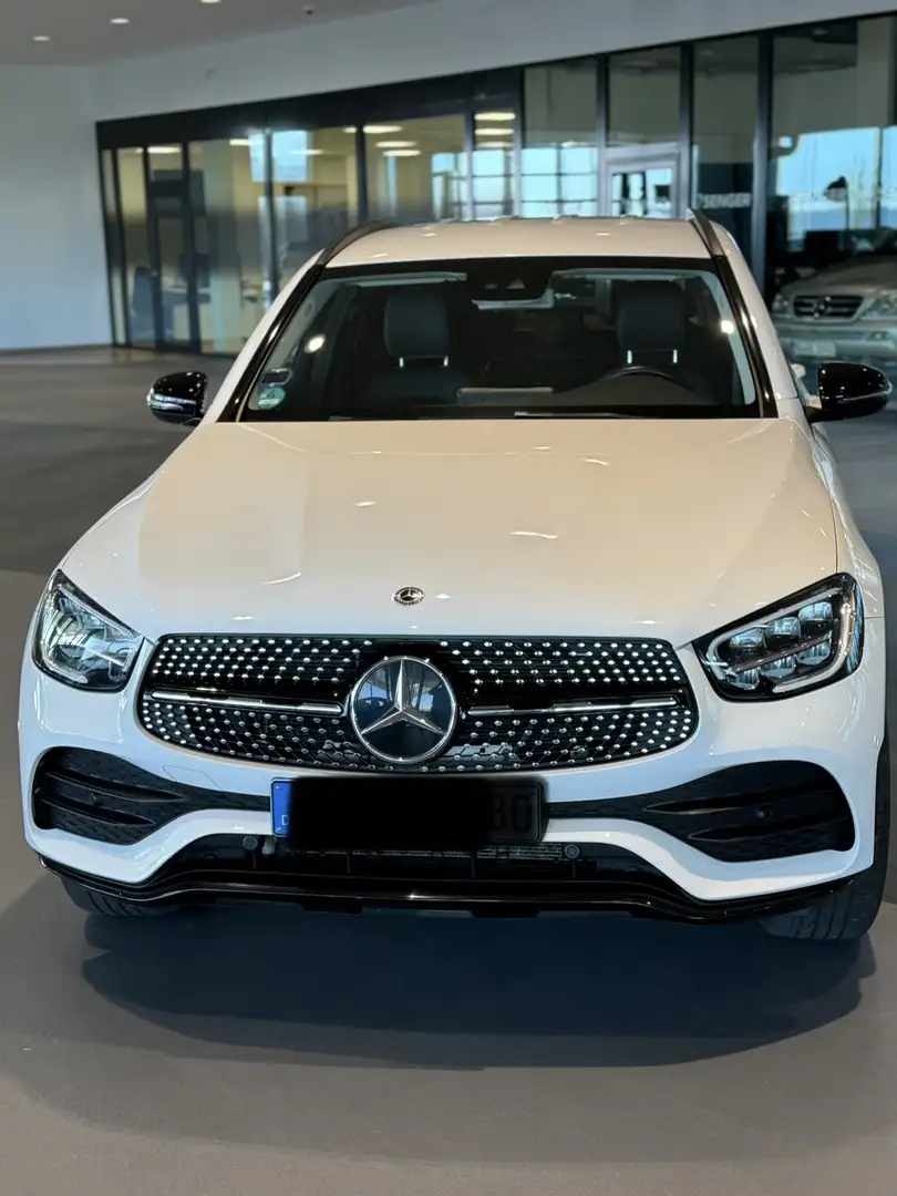 Mercedes-Benz GLC 300 GLC 300 4Matic (253.984)AMG , Junge Sterne Garanie Weiß - 1