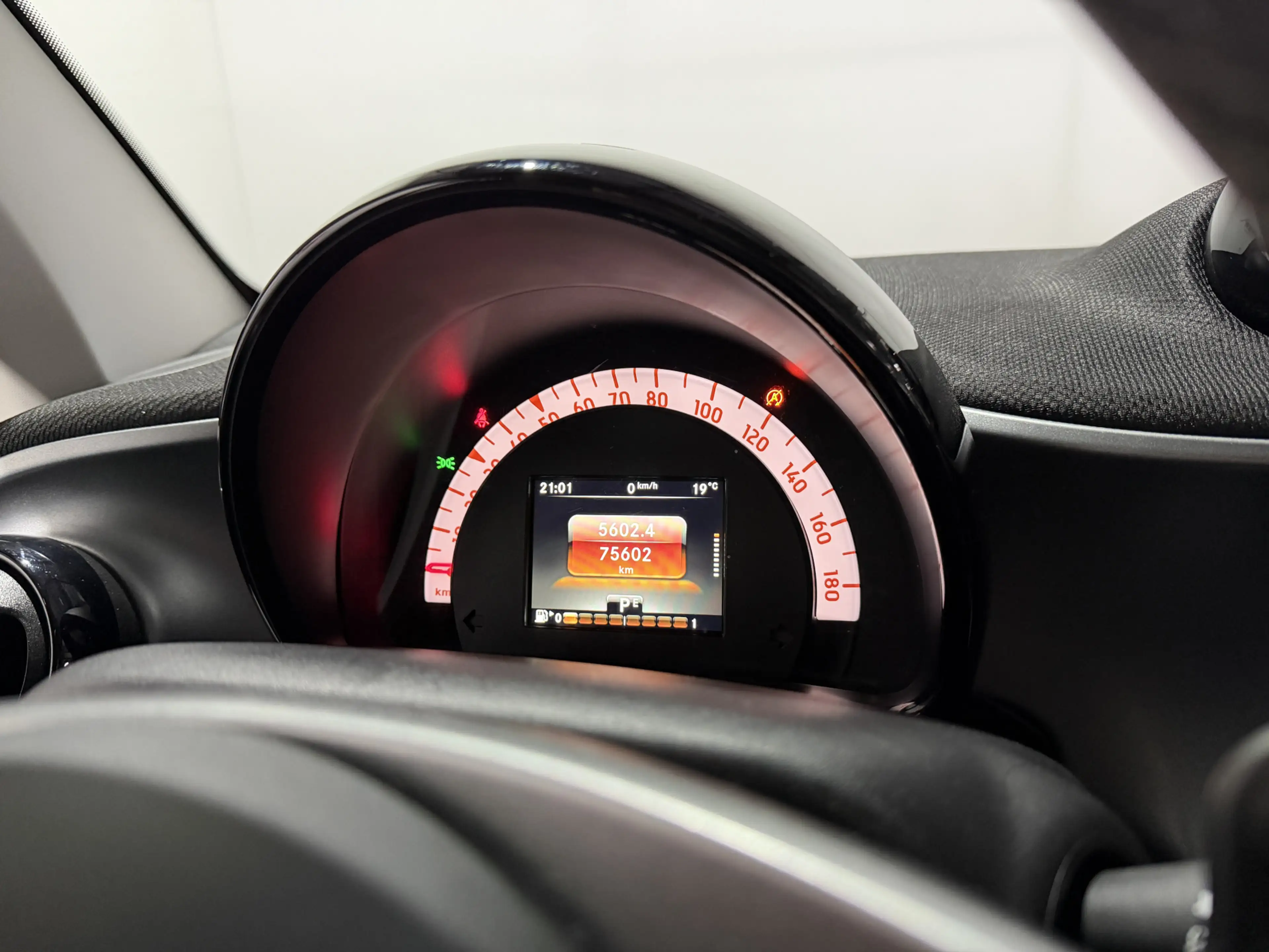 smart forTwo 1.0 Turbo Passion - Automaat - Airco / Bluetooth — photo 12