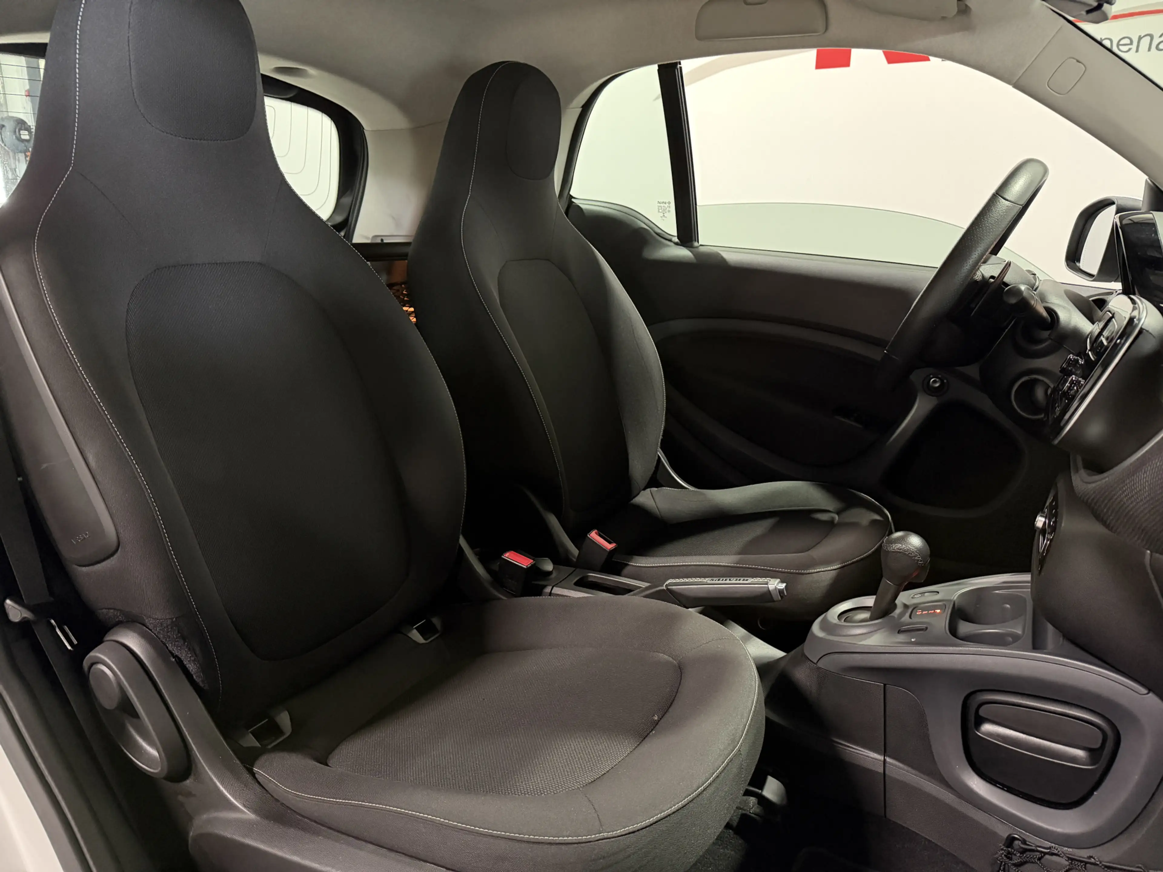 smart forTwo 1.0 Turbo Passion - Automaat - Airco / Bluetooth — photo 19
