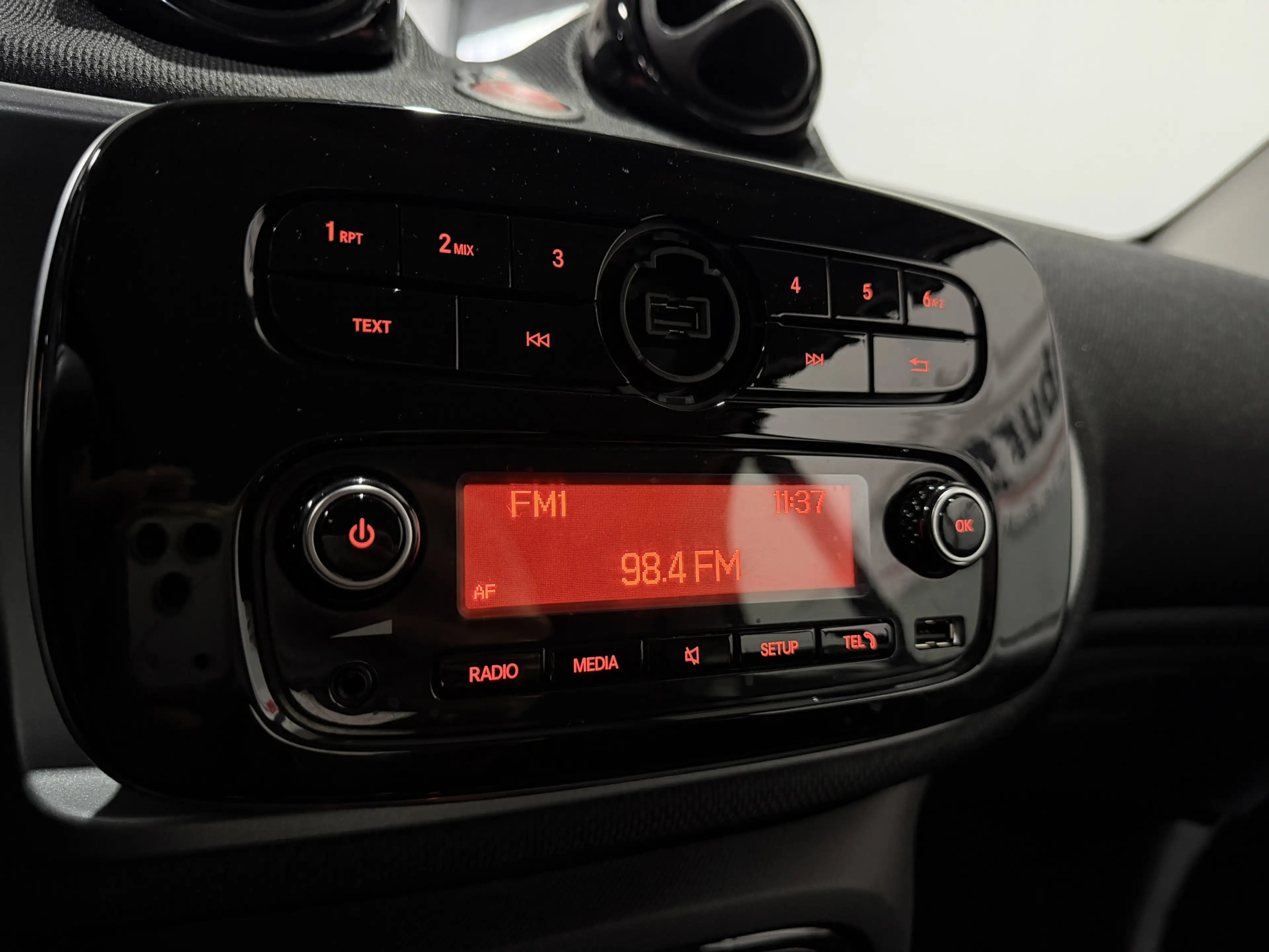 smart forTwo 1.0 Turbo Passion - Automaat - Airco / Bluetooth — photo 14