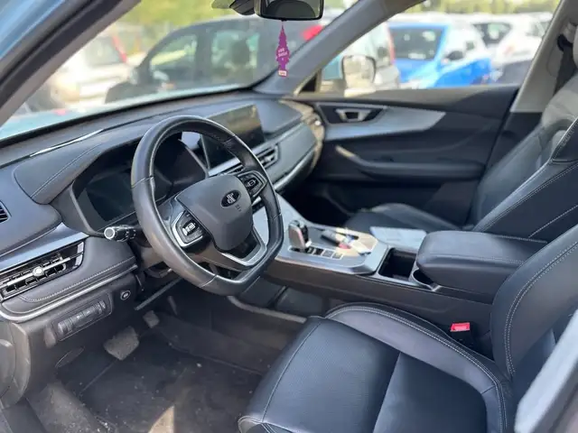 DR Automobiles DR5.0 view 10