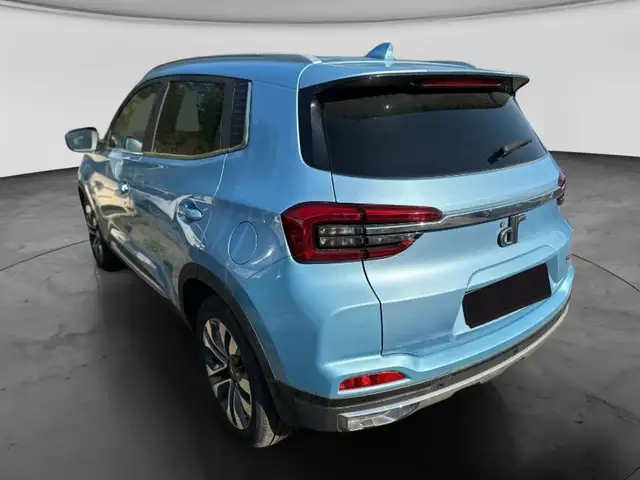 DR Automobiles DR5.0 view 6