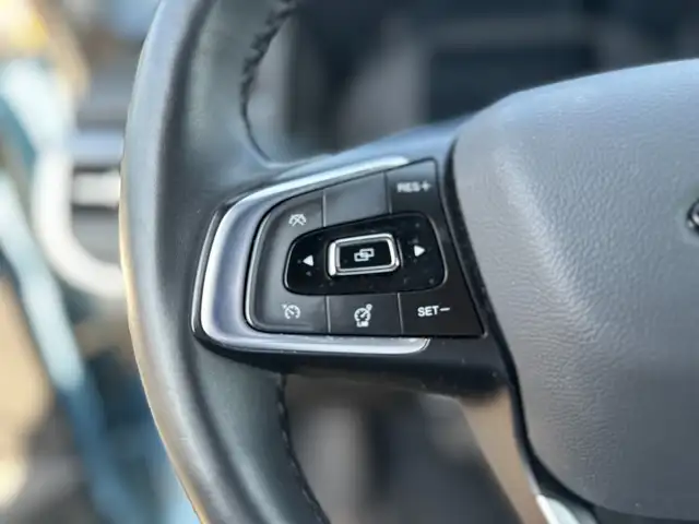 DR Automobiles DR5.0 view 14