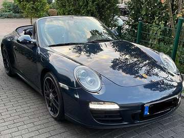 911 Carrera GTS Cabriolet PDK