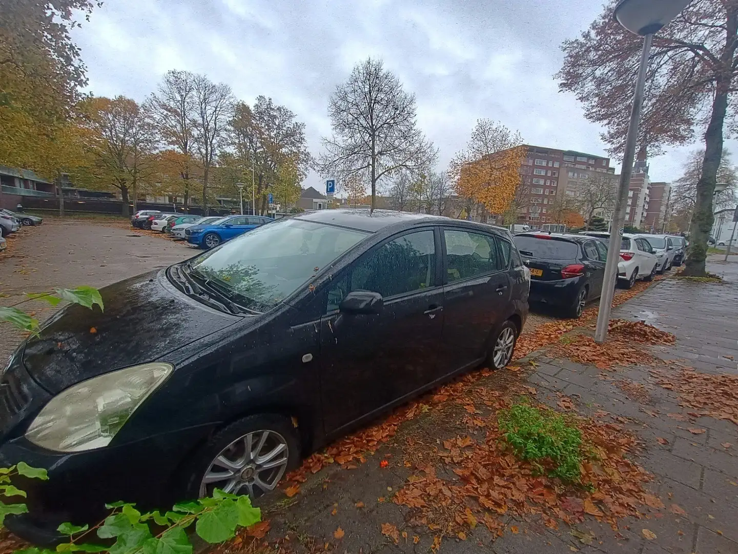 Toyota Corolla Verso Corolla Verso 1.6 VVT-i Terra Чёрный - 1