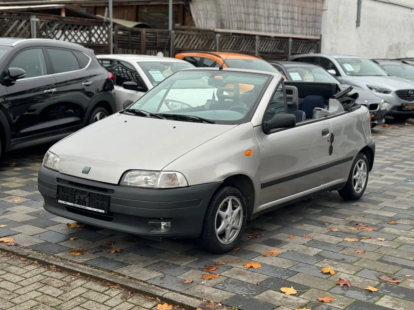 Fiat Punto Cabrio S srebrna - 1
