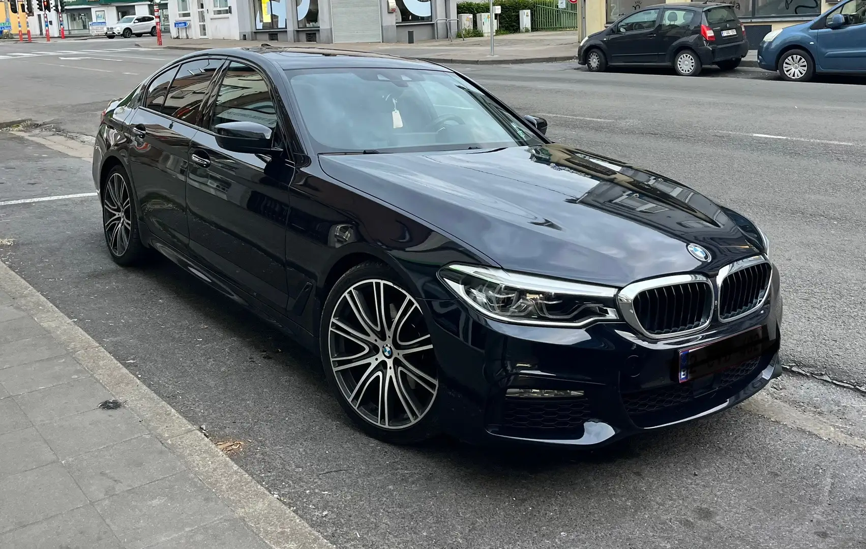 BMW 520 dA Business Edition (ACO)(EU6d-TEMP) - 1