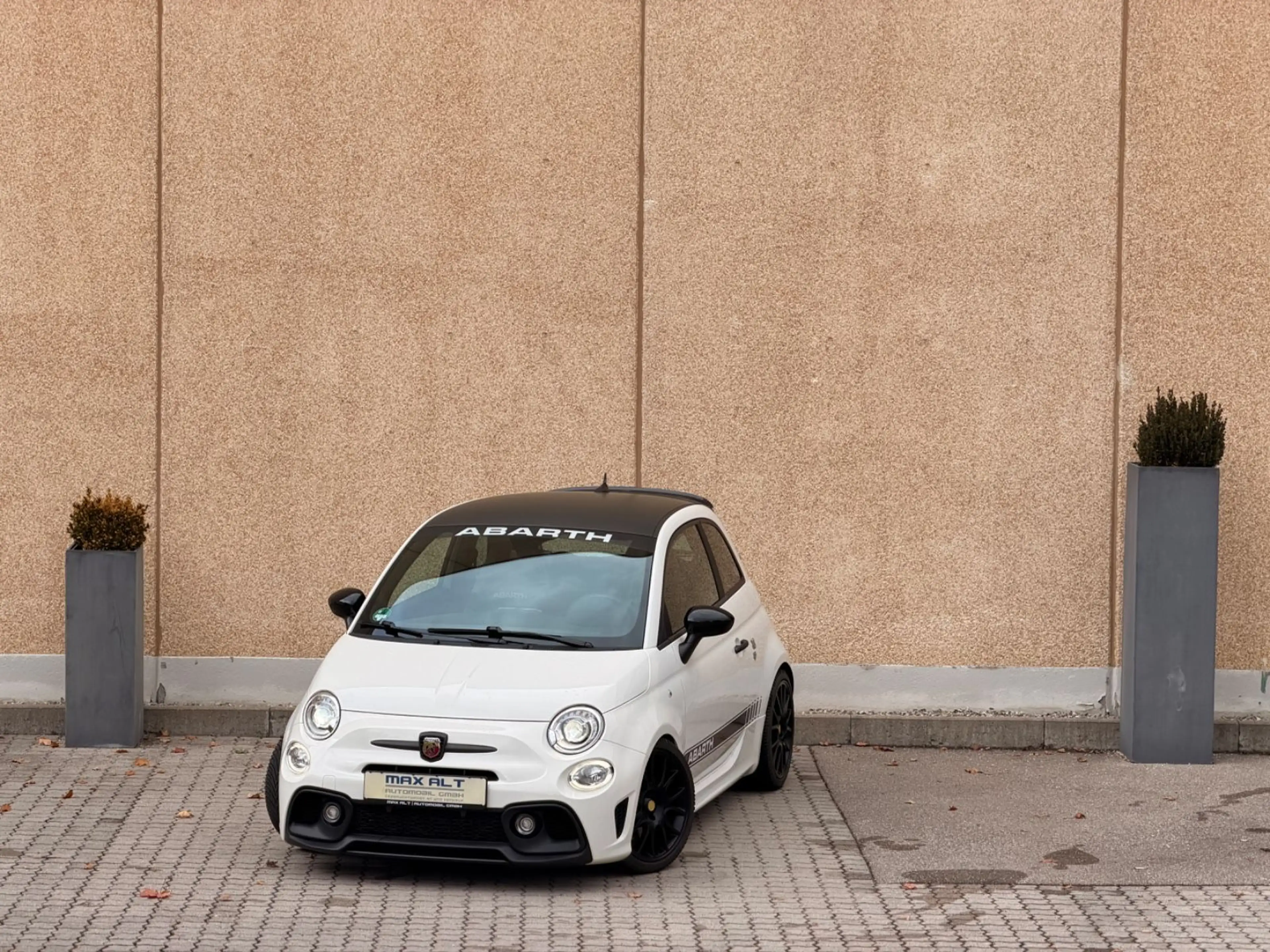 Abarth 595 Competizione /Schalensitze/Navi/G-Tech/Brembo