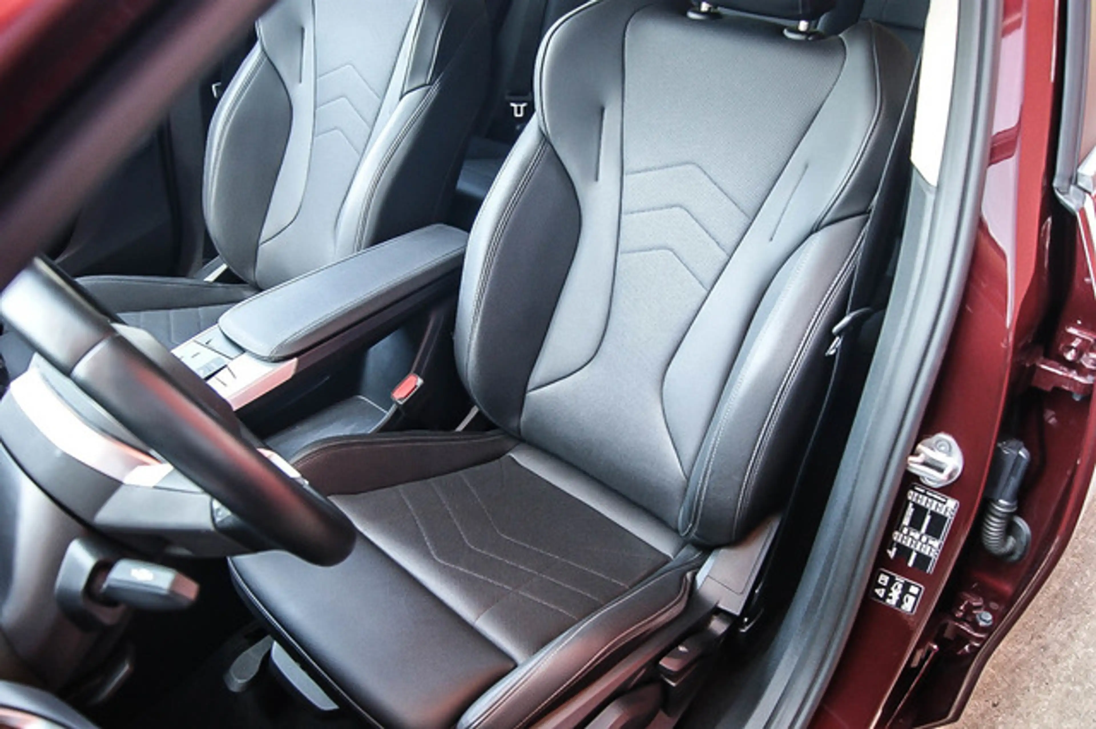 BMW 223 Active Tourer i xDrive LEDER HEAD-UP SPORT 4 — photo 13