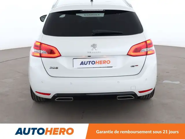 Peugeot 308 view 5