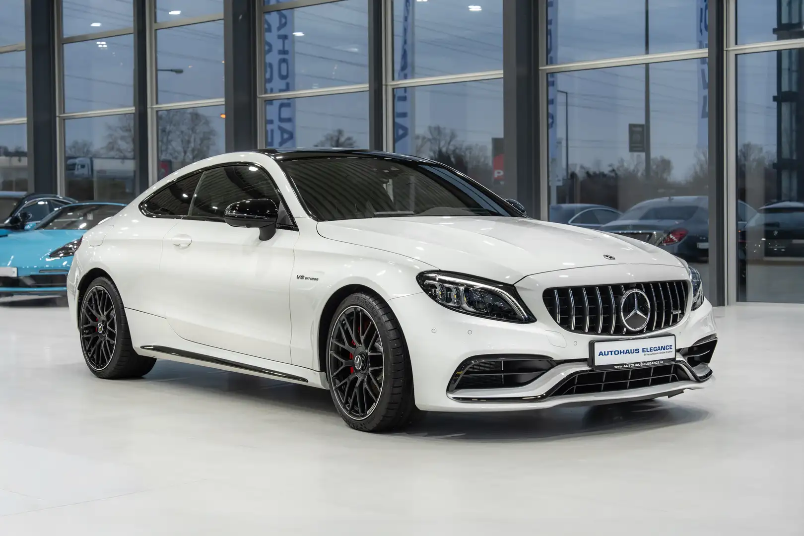 Mercedes-Benz C 63 AMG s Coupe*PANO*AMG-PERFORMANCE*NIGHT*LED* Weiß - 2