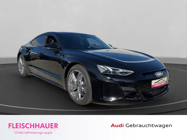 Audi E-Tron view 9