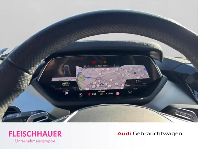 Audi E-Tron view 12