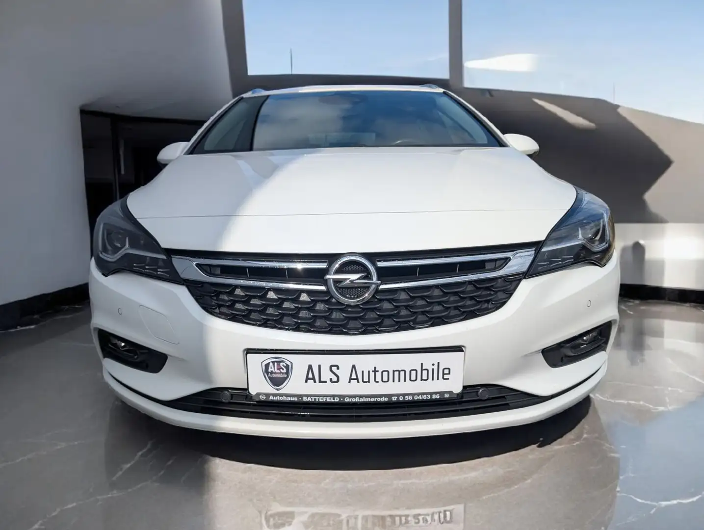 Opel Astra Innovation Start/Stop"Scheckheft komplett"BT"USB" Weiß - 2