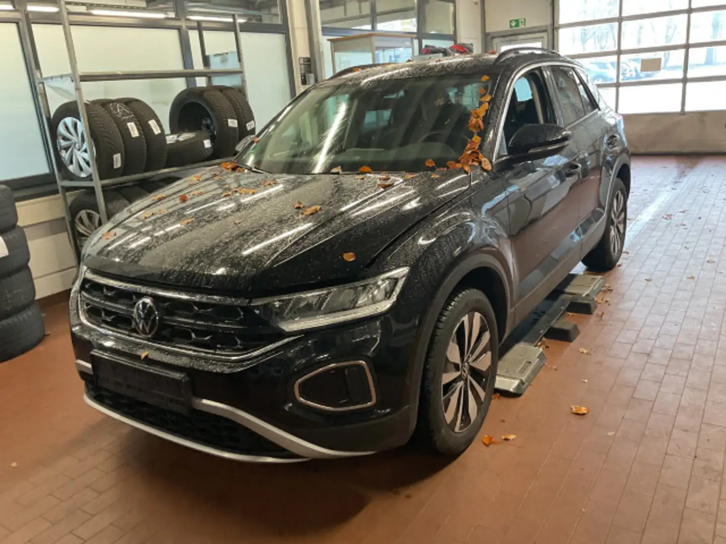 Volkswagen T-Roc T-ROC 1.0 TSI Navi Park Assist AppConnect Schwarz - 2