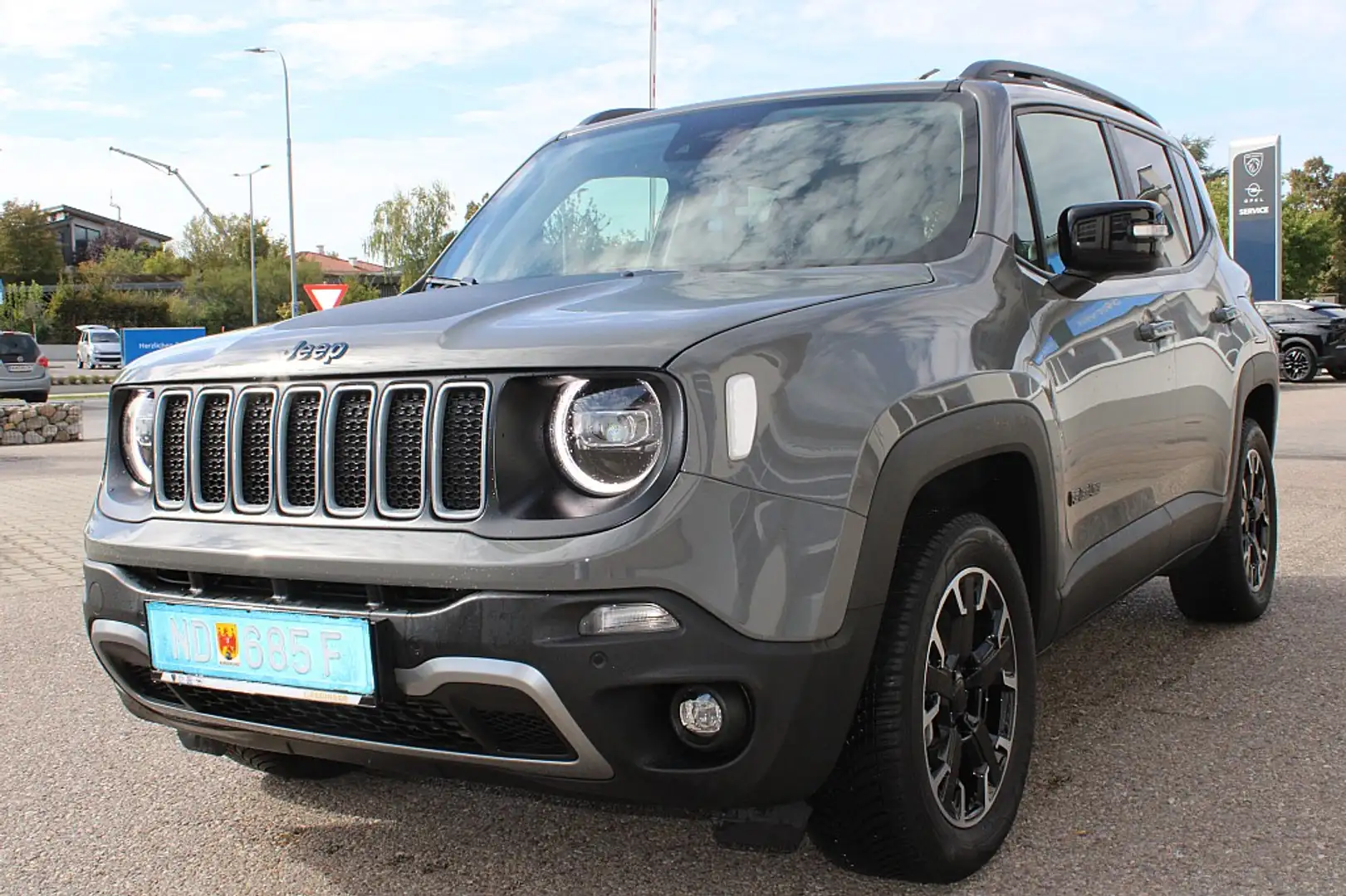 Jeep Renegade 1.3 PHEV 240PS AT 4xe High Upland Grau - 1