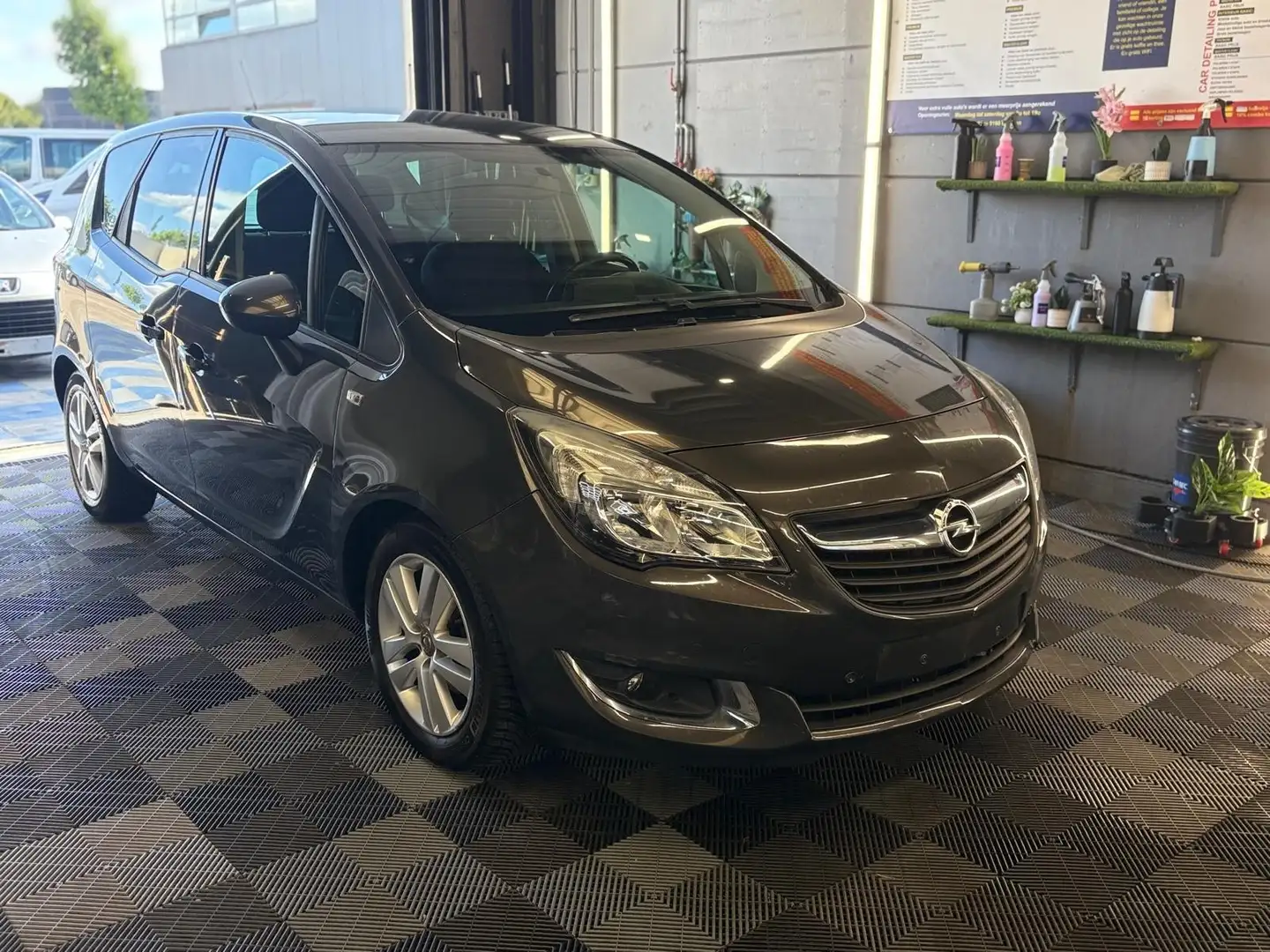 Opel Meriva 1.4i benzine bj. 2016 Euro 6 GEKEURD - 2