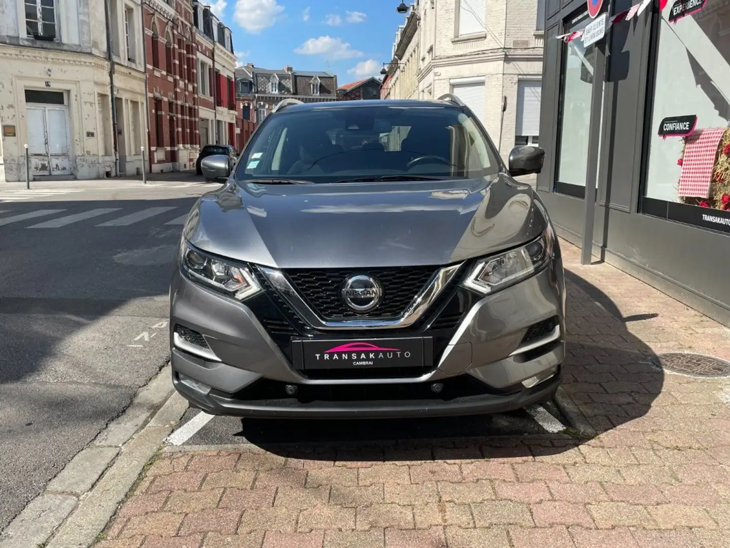 Nissan Qashqai 1.5 dCi 115 N-CONNECTA /TOIT OUVRANT/ APPLE CARPLAY/ TOIT PANORAMIQUE Grau - 2