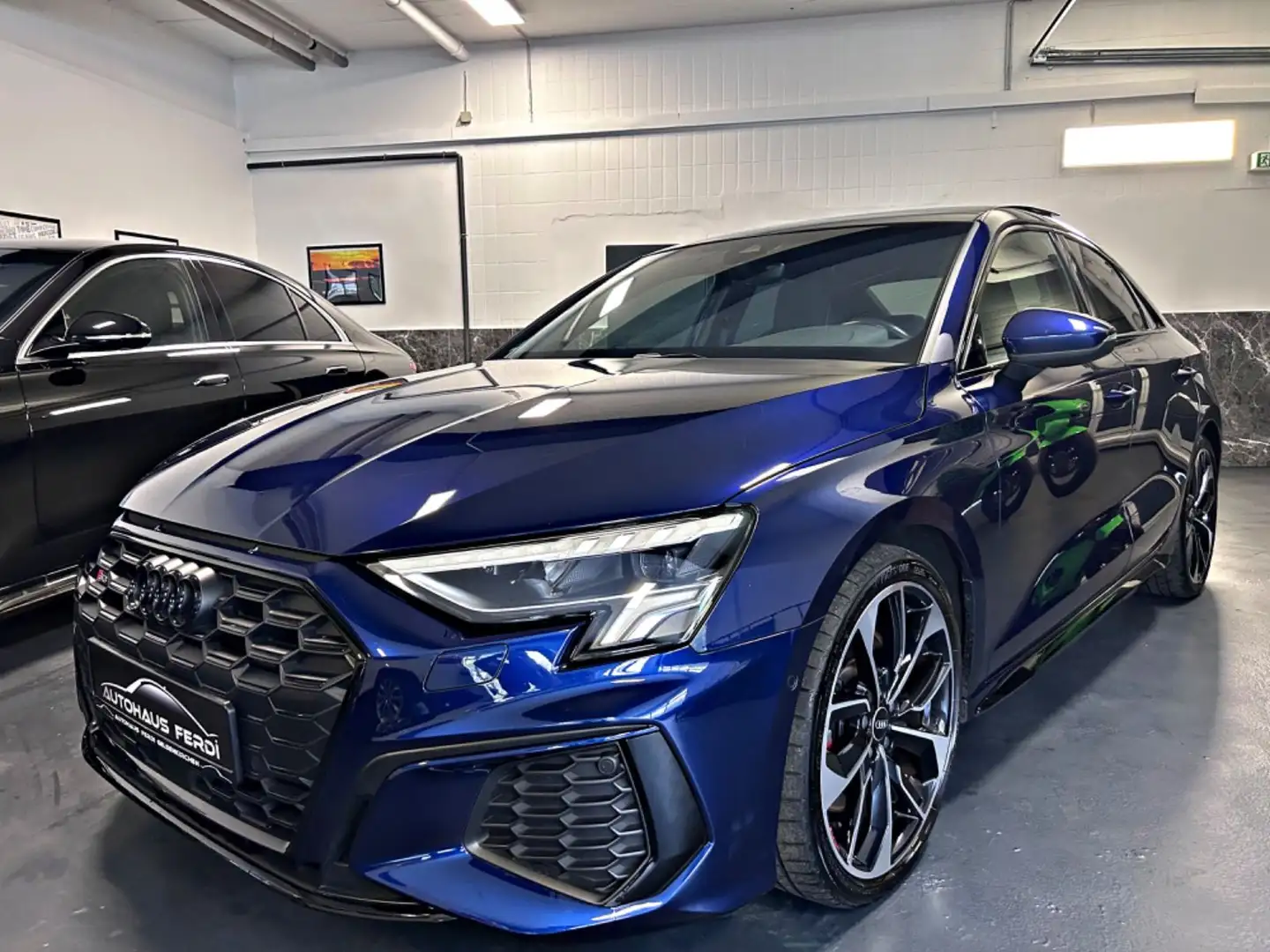 Audi S3 2.0 TFSI quattro Panorama Sitzheizing Kamera Bleu - 2