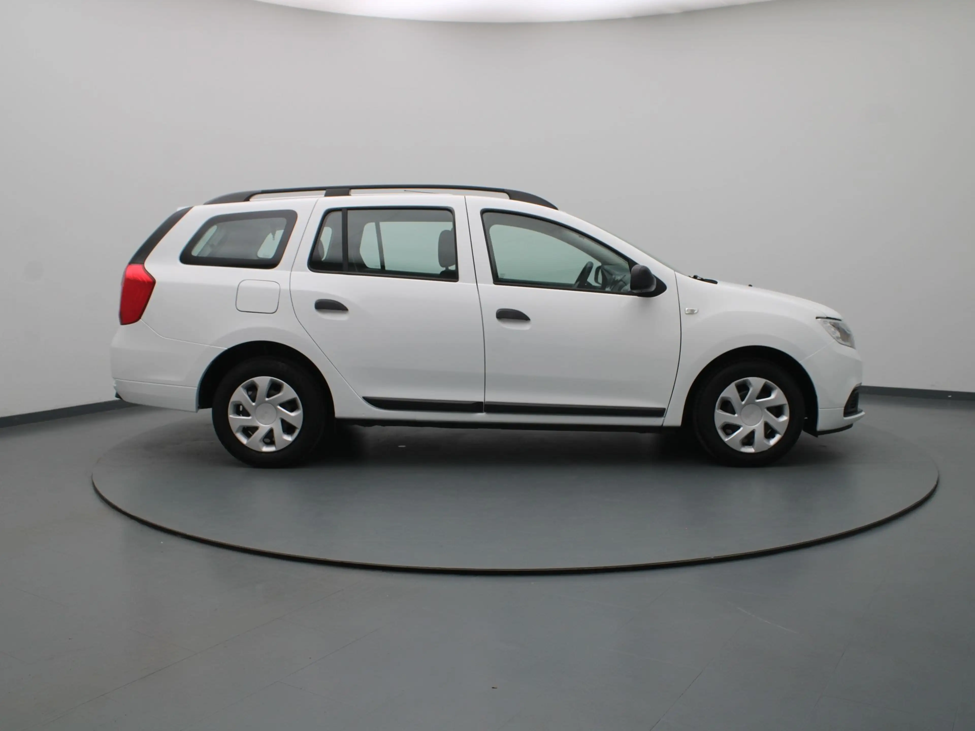 Dacia Logan MCV 100pk TCe Essential Airco — photo 24