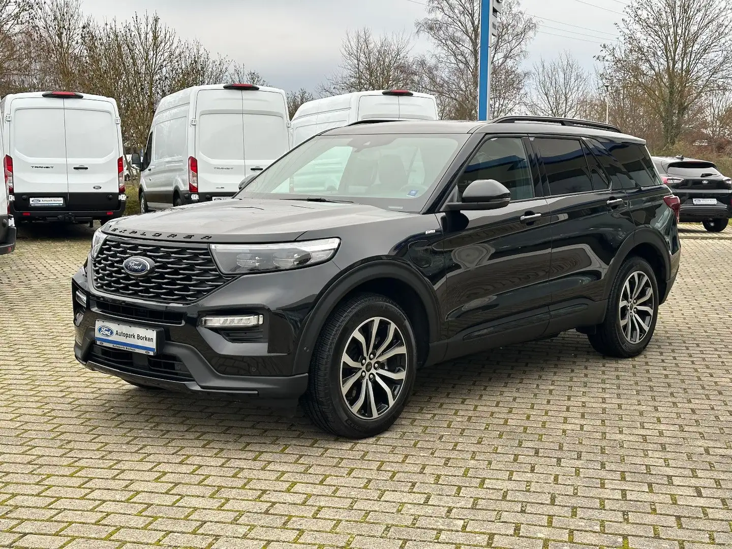 Ford Explorer ST-Line Plug-in-Hybrid 4x4 Noir - 1