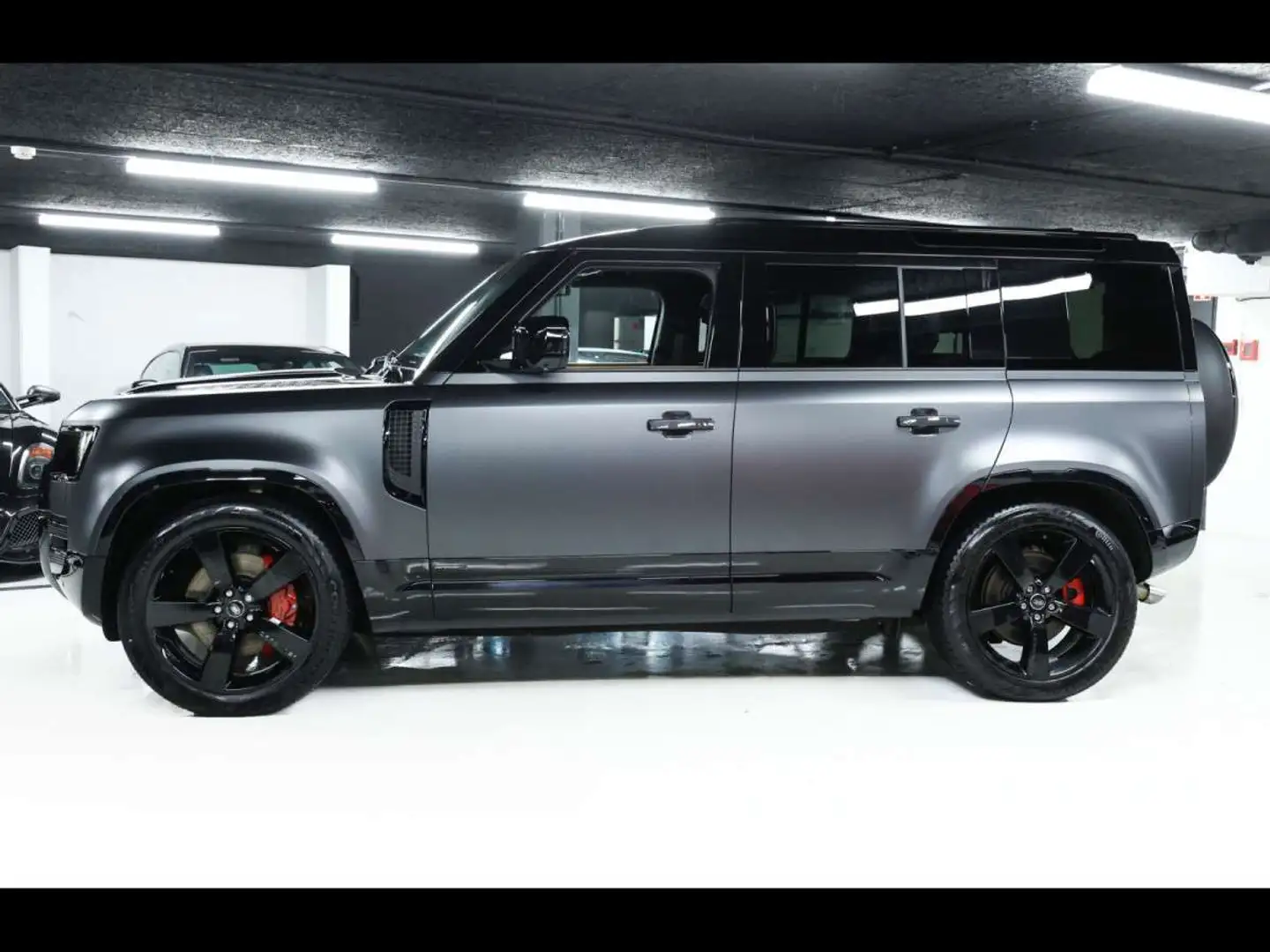 Land Rover Defender 110 P425 X AWDXPEL MATBLACK PACKAHKMERIDIAN Gris - 2