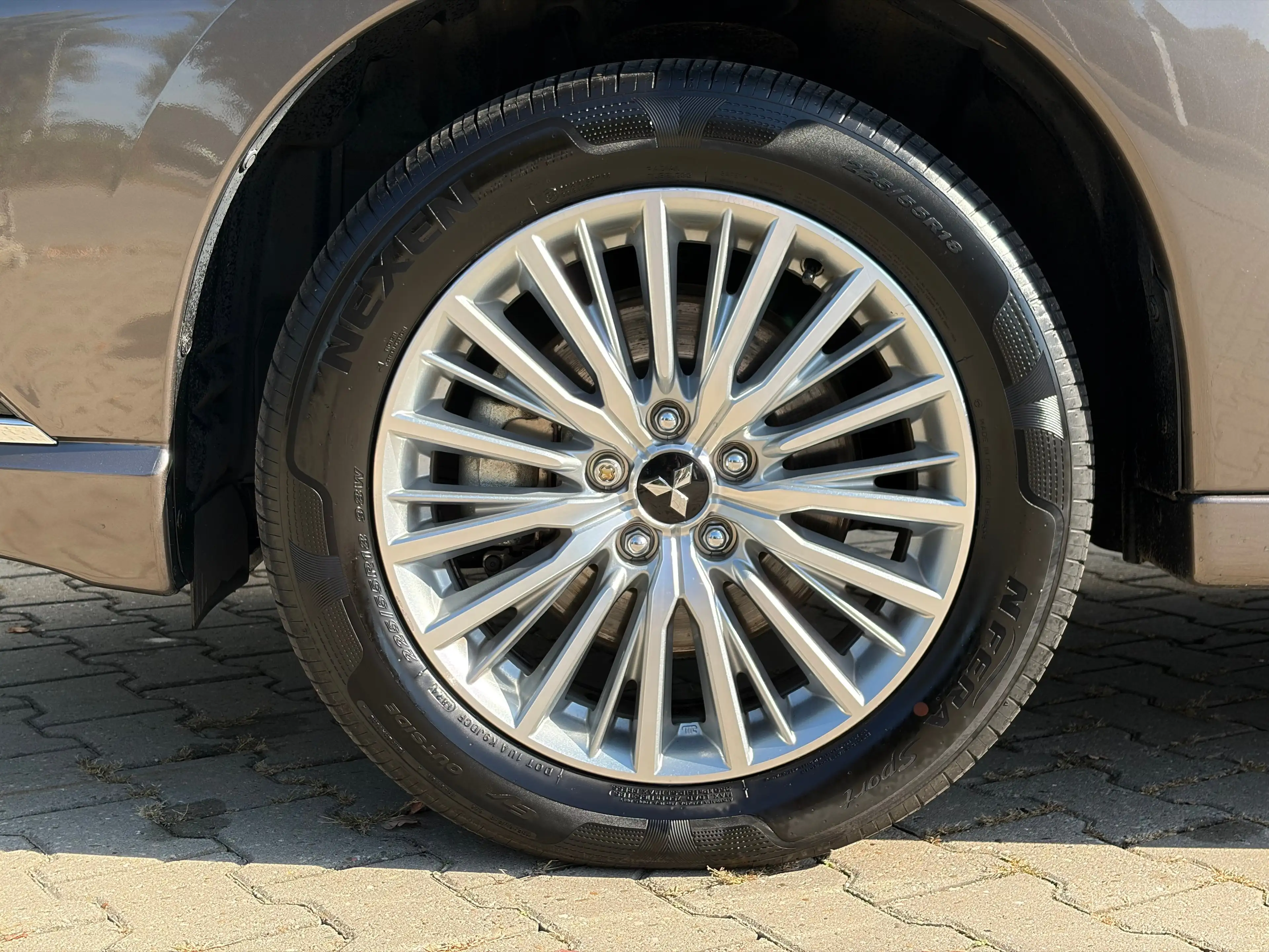 Mitsubishi Outlander 225pk PHEV Intense+ Automaat | Trekhaak 1500 kg ge — photo 32