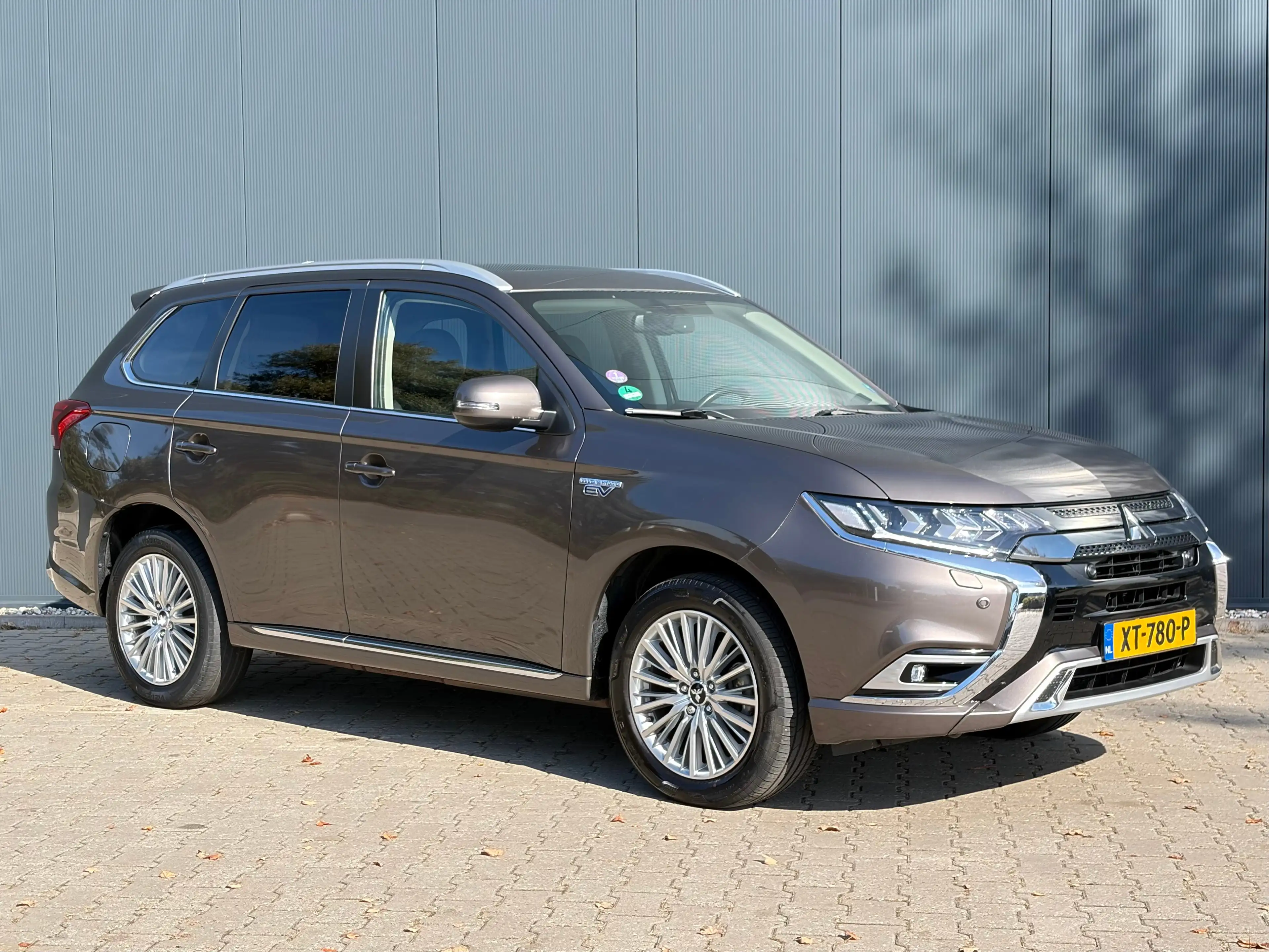 Mitsubishi Outlander 225pk PHEV Intense+ Automaat | Trekhaak 1500 kg ge — photo 24