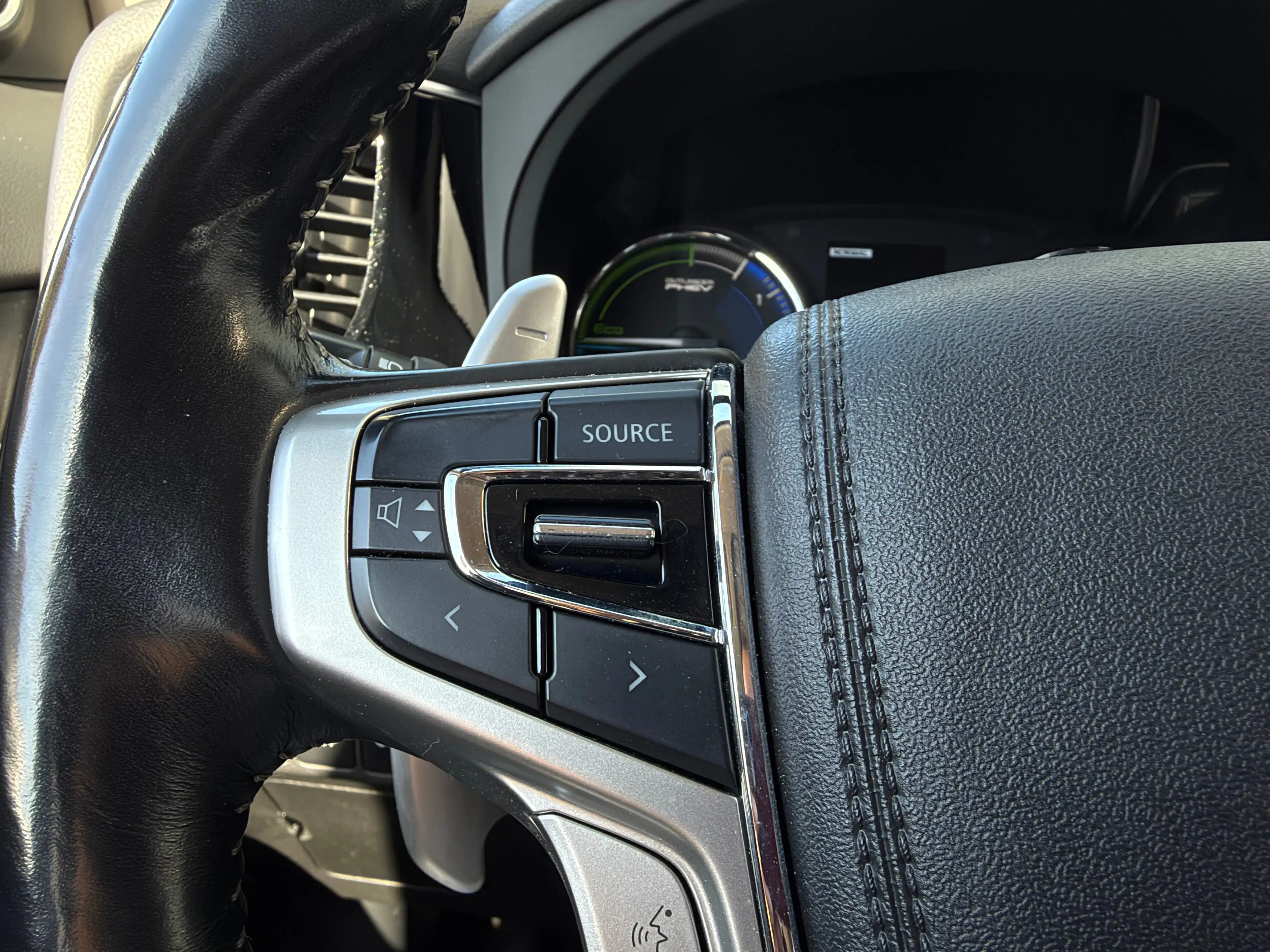 Mitsubishi Outlander 225pk PHEV Intense+ Automaat | Trekhaak 1500 kg ge — photo 5