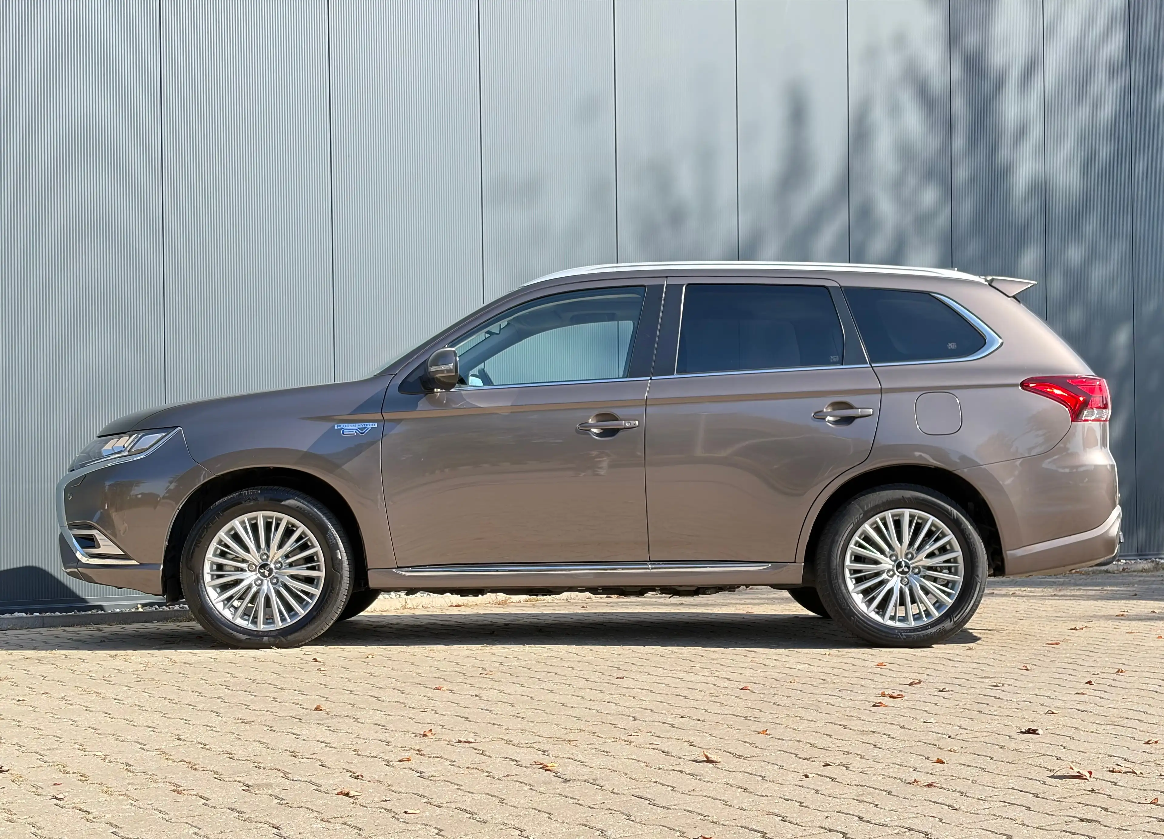 Mitsubishi Outlander 225pk PHEV Intense+ Automaat | Trekhaak 1500 kg ge — photo 6