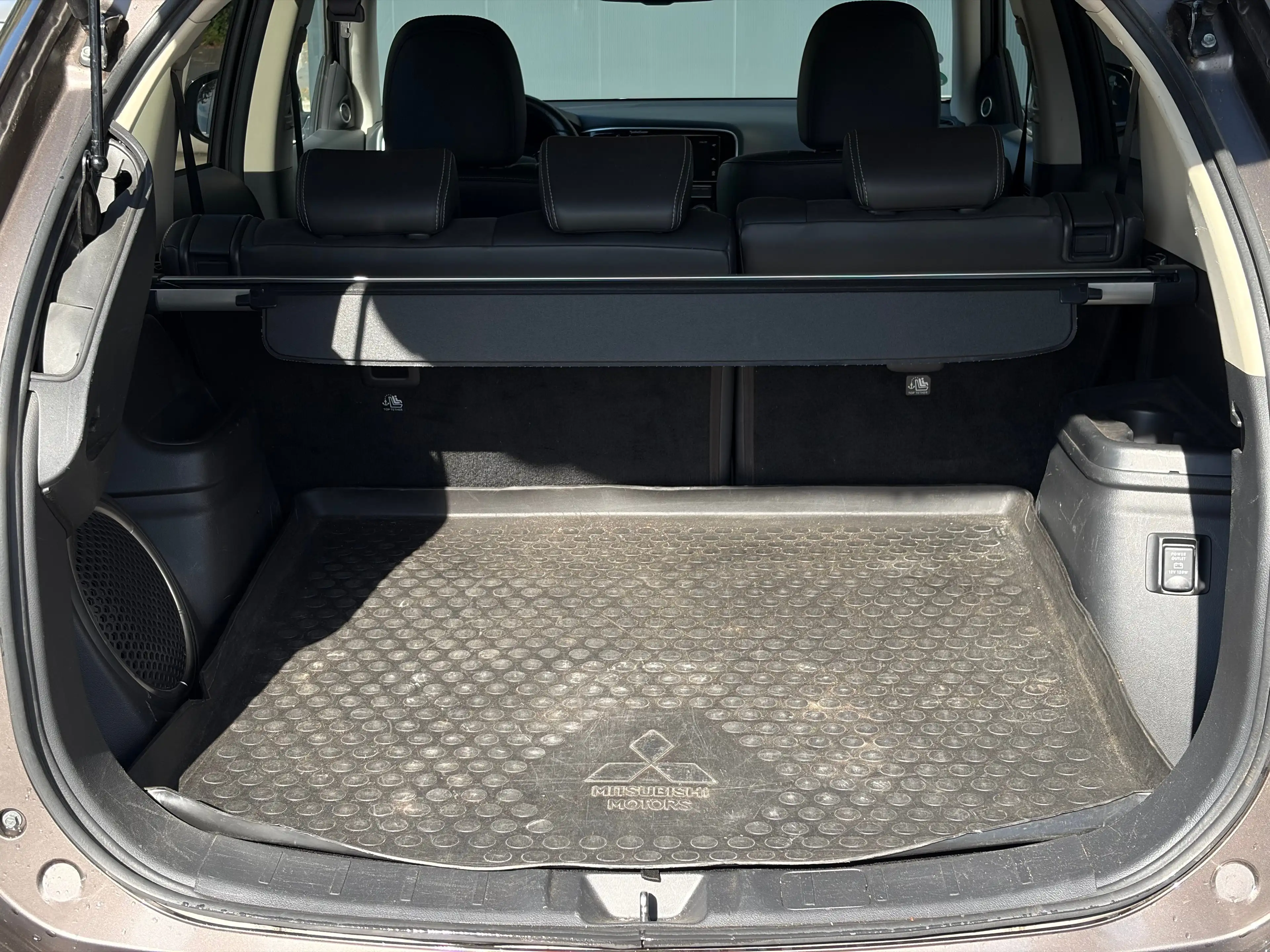 Mitsubishi Outlander 225pk PHEV Intense+ Automaat | Trekhaak 1500 kg ge — photo 30