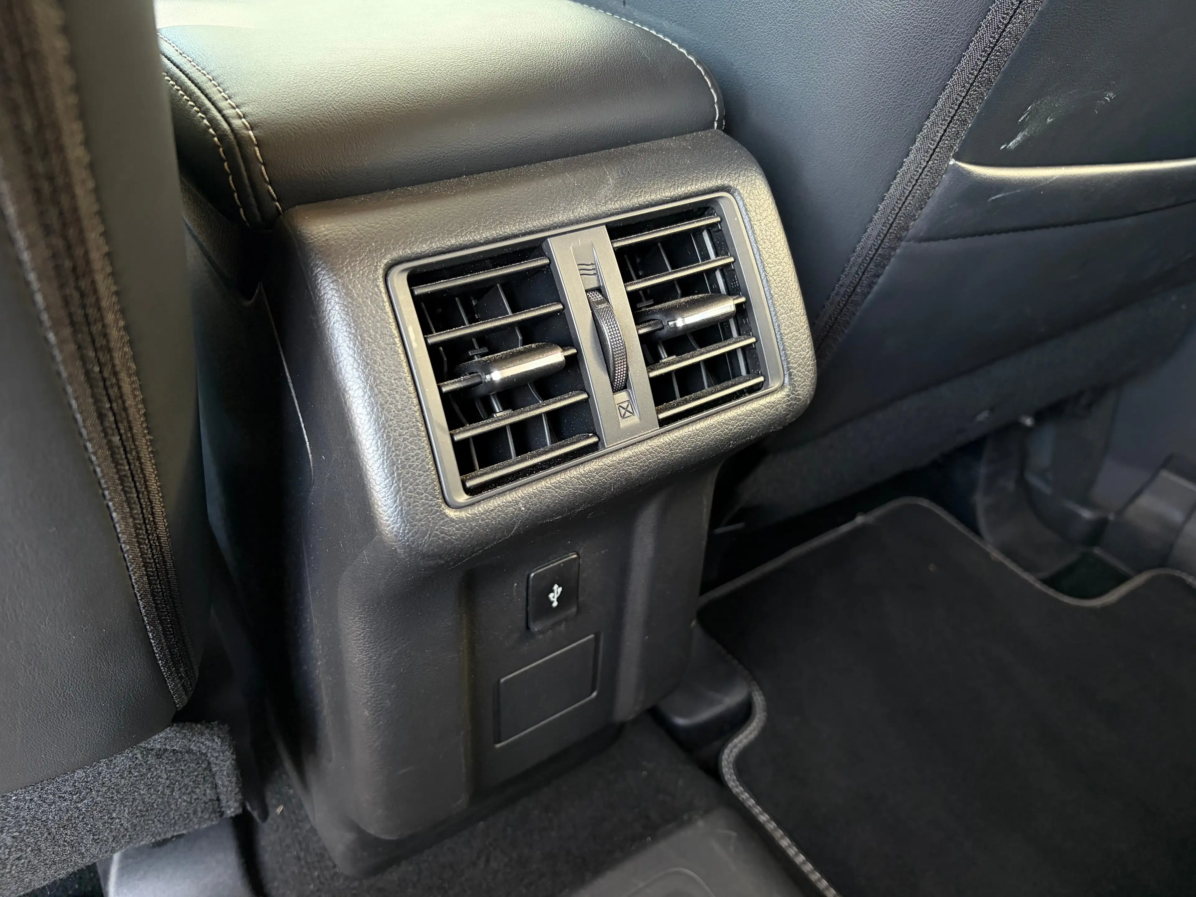 Mitsubishi Outlander 225pk PHEV Intense+ Automaat | Trekhaak 1500 kg ge — photo 34