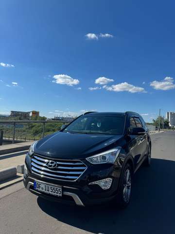 Imagine Hyundai Grand Santa Fe 2.2 CRDI 4WD Automatik Premium