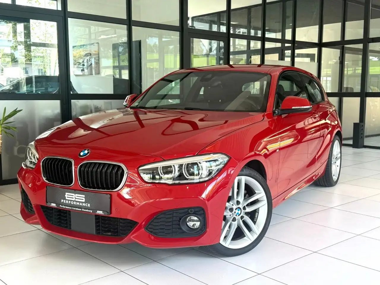 BMW 120