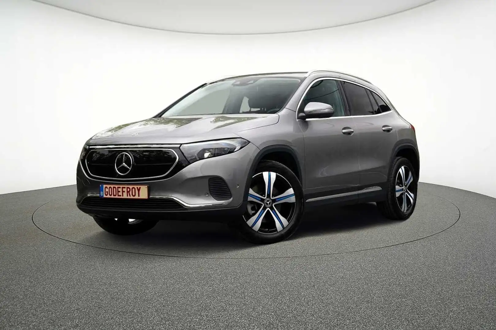 Mercedes-Benz EQA 250 SUV Distronic / 360° / Keyless / Advanced sound Gris - 1