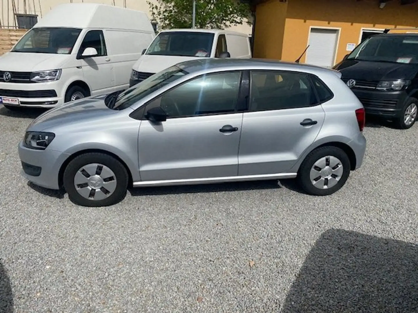 Volkswagen Polo Trendline Klima Tüv 03-27 Grau - 2