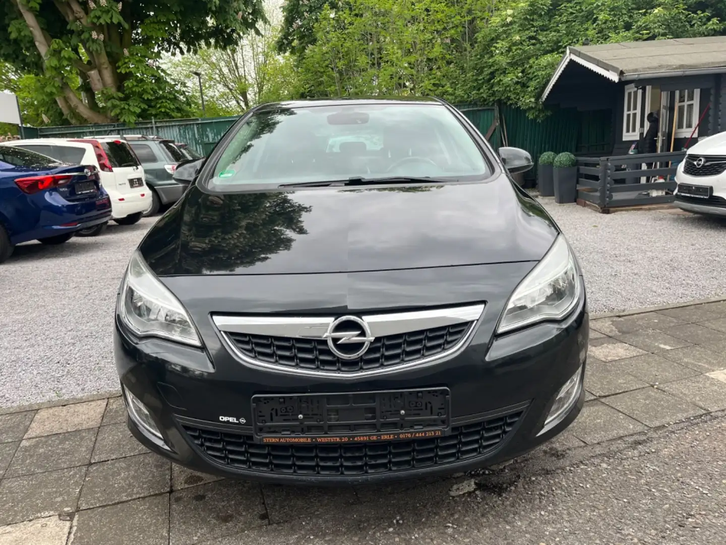 Opel Astra J Lim. 5-trg. Edition*KLIMA*TEMPOMAT*PDC Negro - 2