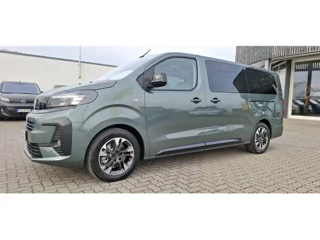 Opel Zafira Life SHZ AHK STANDHZ LED PANO 7-SITZER