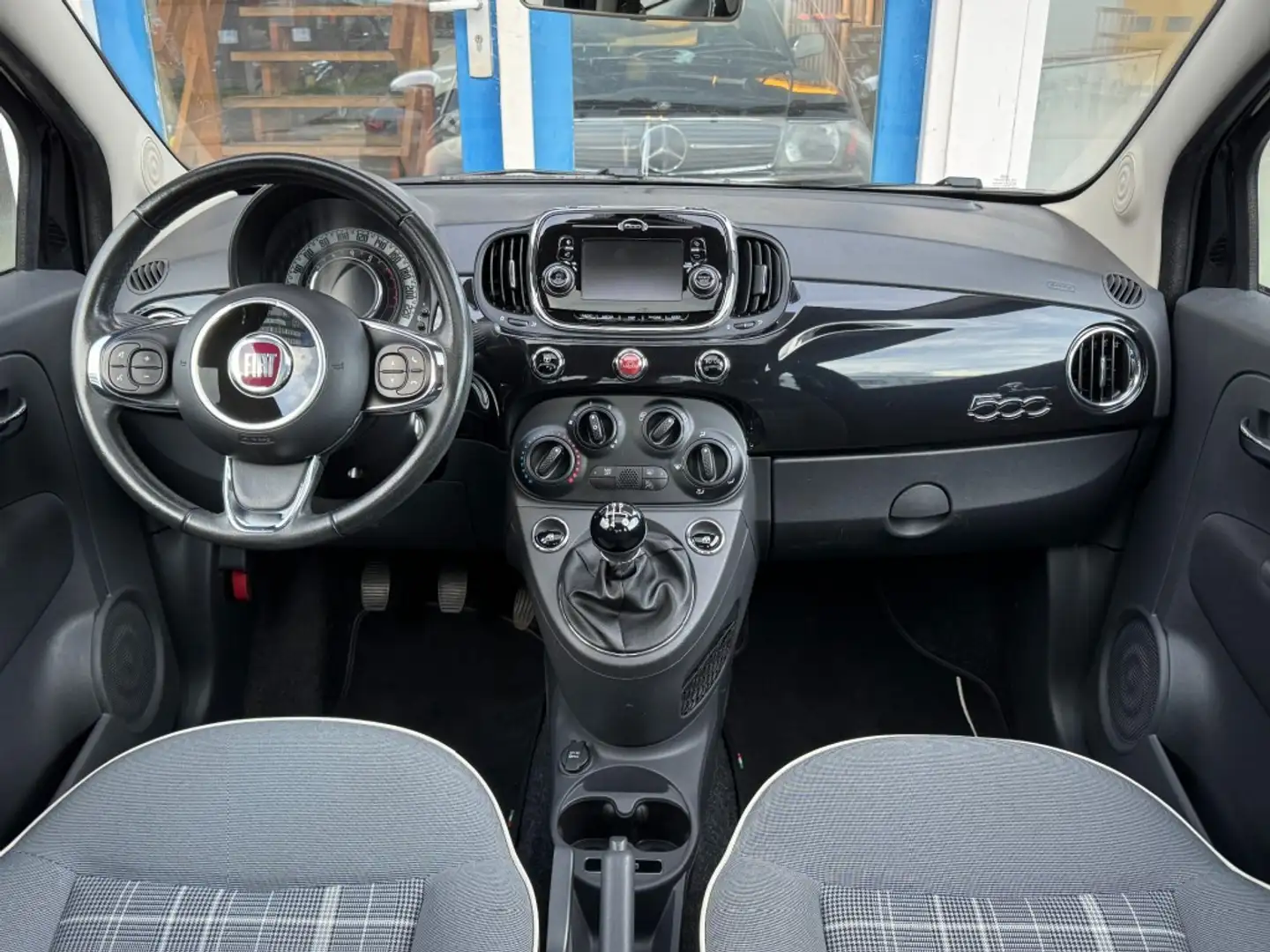 Fiat 500 1.2 Lounge I Airco I Panorama dak I 4-cilinder Noir - 2