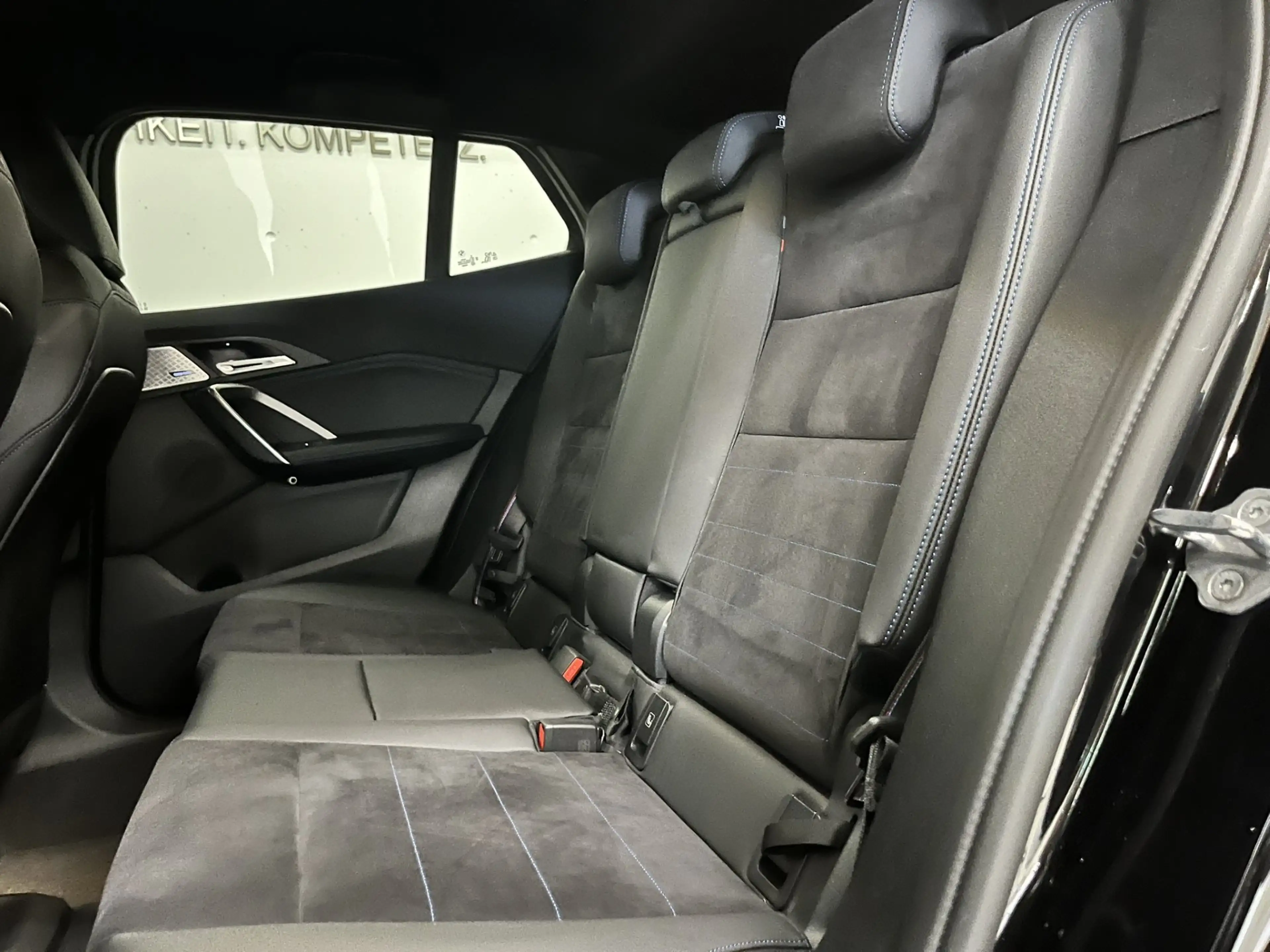 BMW X2 xDrive20d *M-Sportpaket PRO* — photo 14