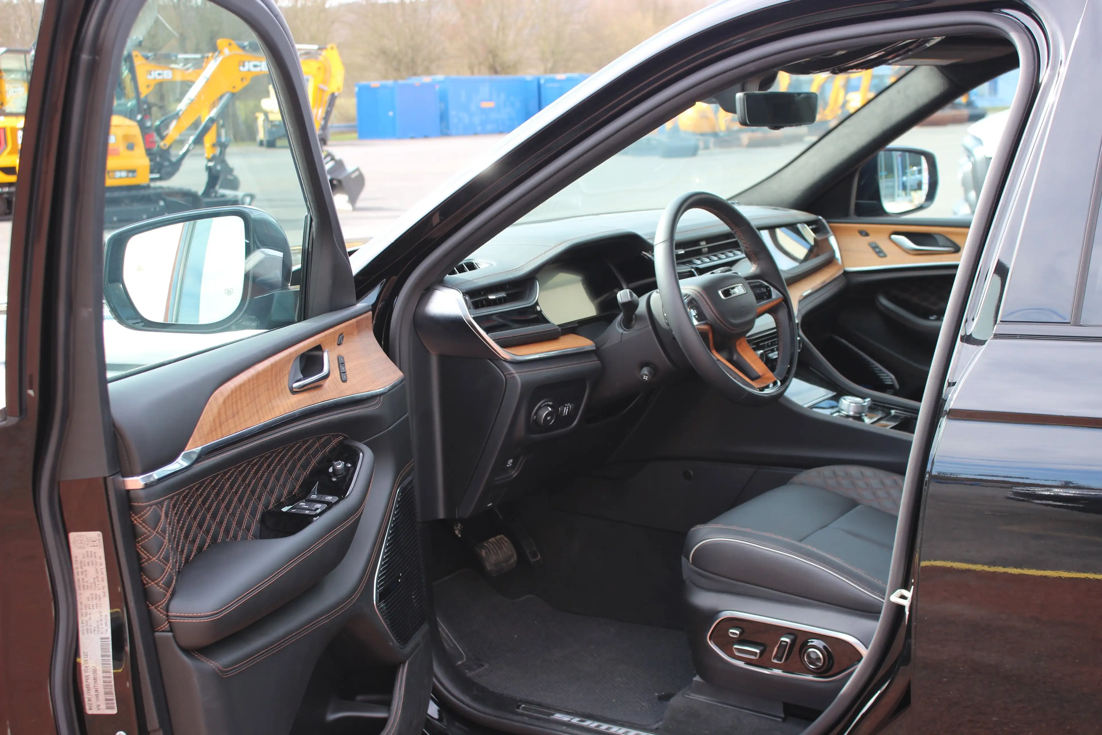 Jeep Grand Cherokee Grand Cherokee, 7 Sitze, Langversion, V8 5.7l — photo 10