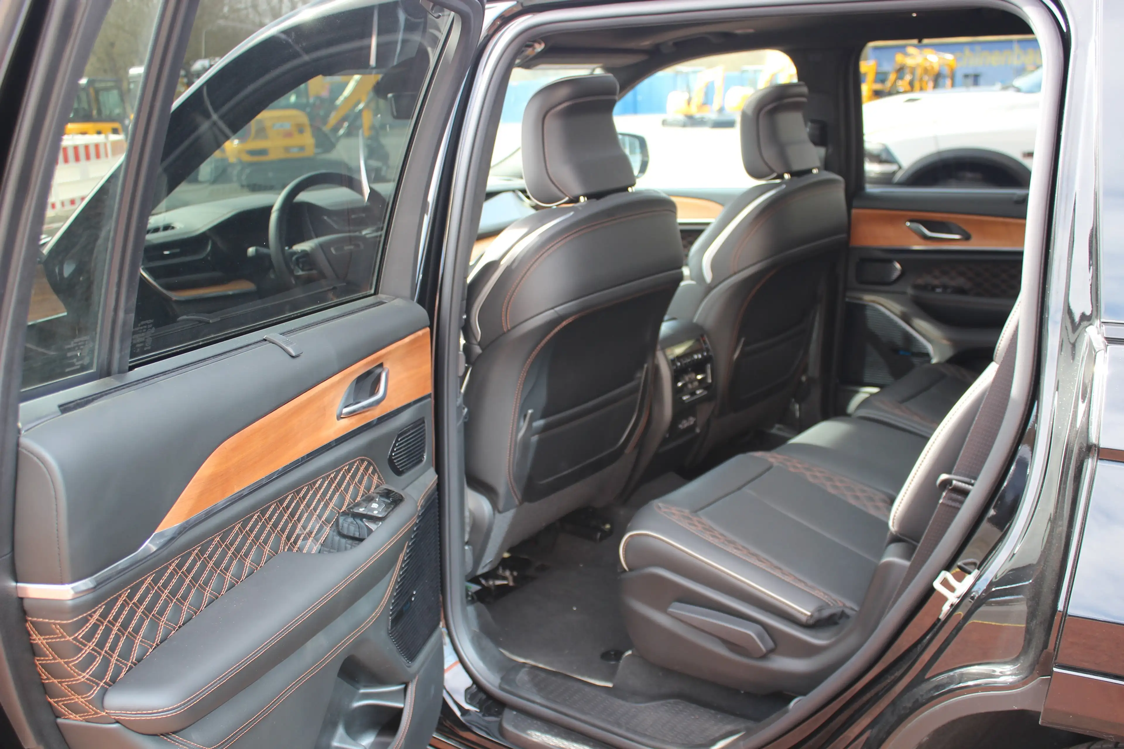 Jeep Grand Cherokee Grand Cherokee, 7 Sitze, Langversion, V8 5.7l — photo 11
